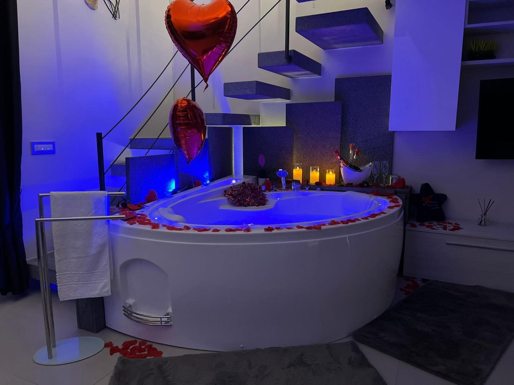 Studio Spa Bath